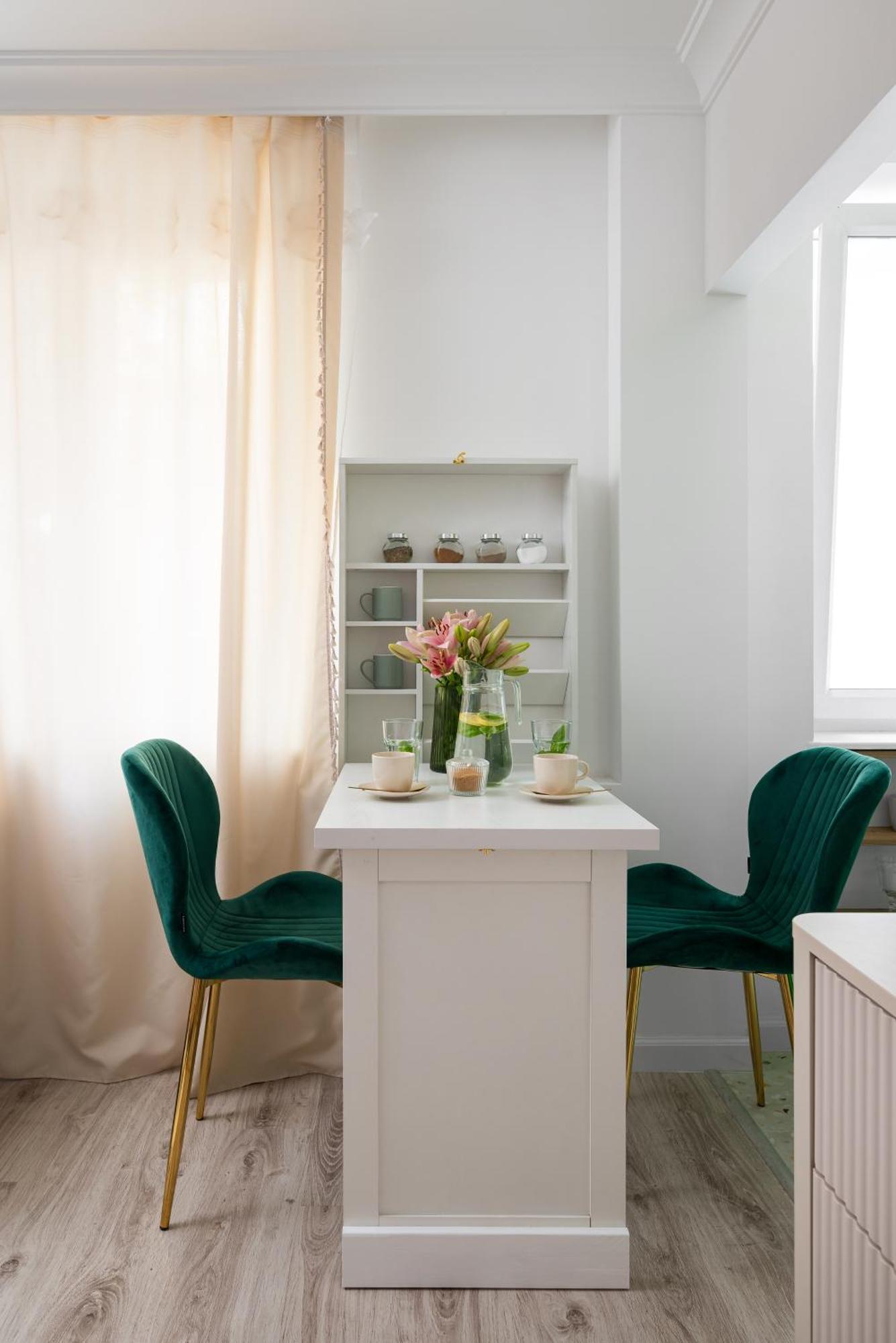 Lovely Downtown Studio At Most Lively Hoza Street, Discover Warsaw On Foot Экстерьер фото